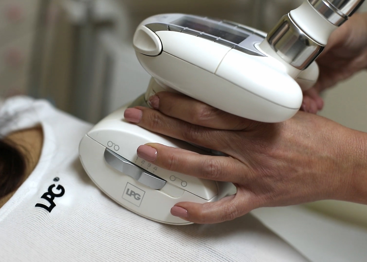 lpg endermologie body treatment eliana louka paphos
